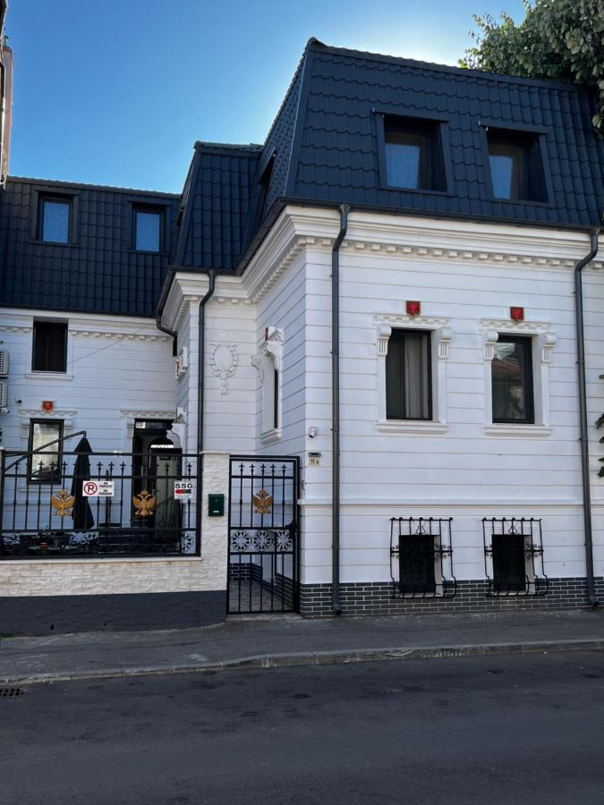 Oasis Historic Central House Бухарест Экстерьер фото